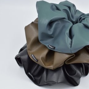 Oversized Leather Scrunchie 오버사이즈 레더 스크런치