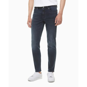 Calvin Klein Jeans [캘빈클라인진]CK진남성 블루블랙 바디 테이퍼핏 청바지(J324359)