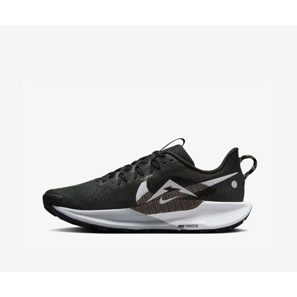 맨즈 페가수스 트레일 5 시선을 사로잡는 러닝화 DV3864 001