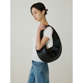 SIAC3113 Arche Hobo Bag_Black