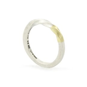 Wave marriage ring