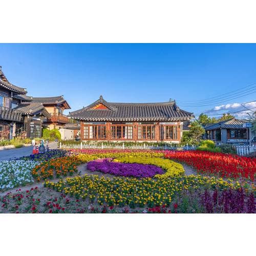 https://media.eoding.com/media/travelagent/40/imagecontent/황리단길_2_mK42Q0Y.jpg
