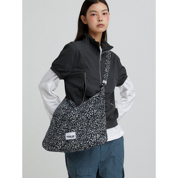 LEOPARD CORDUROY ECO CROSS BAG_BLACK