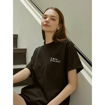 리엘 love yourself T-shirt(black)