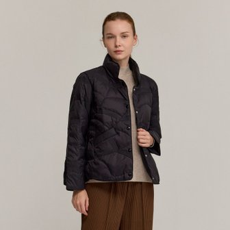 신세계라이브쇼핑 [플리츠미] 믹스 퀼팅 카라 숏 자켓_EDJKW125066