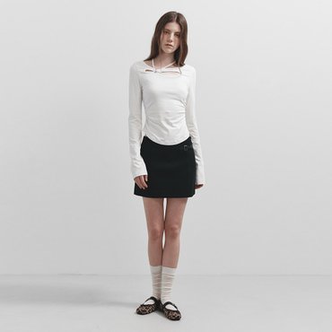레이브 Buckle Detail Mini Skirt in Black VW5SS071-10