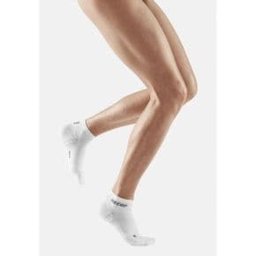 4584556 CEP COMPRESSION ULTRALIGHT LOW CUT - Socks white