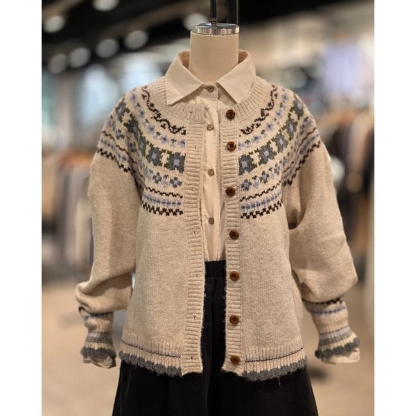 [파주점] 랩  노르딕 단추 가디건 AR7XG489
