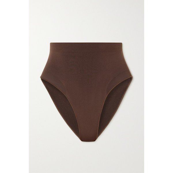 스킴스 심리스 스컬프트 미드 웨이스트 브리프 코코아 브라운 1647597314091721