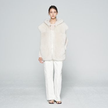 사바티에 24FW 램 후드 베스트 (V10090OS)