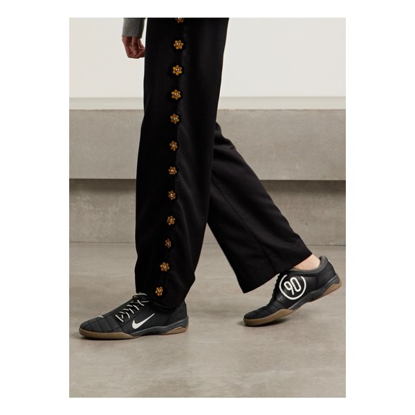 토탈 90 가죽 스니커즈 블랙 1647597358689486