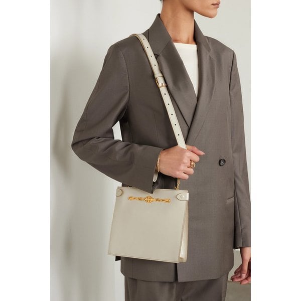 메티에 페르난도 조지 스토우어웨이 장식 글로스 가죽 숄더 백 화이트 1647597324946179