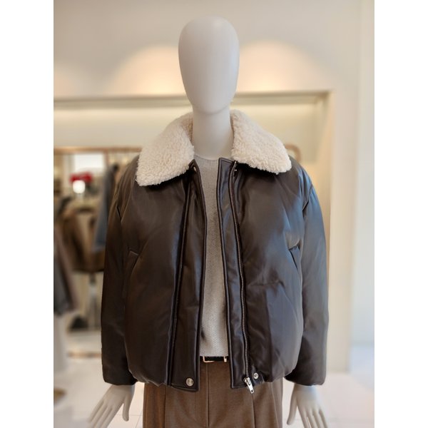 [여주점] 씨씨콜렉트 퍼카라레더덕다운점퍼 E254psg175