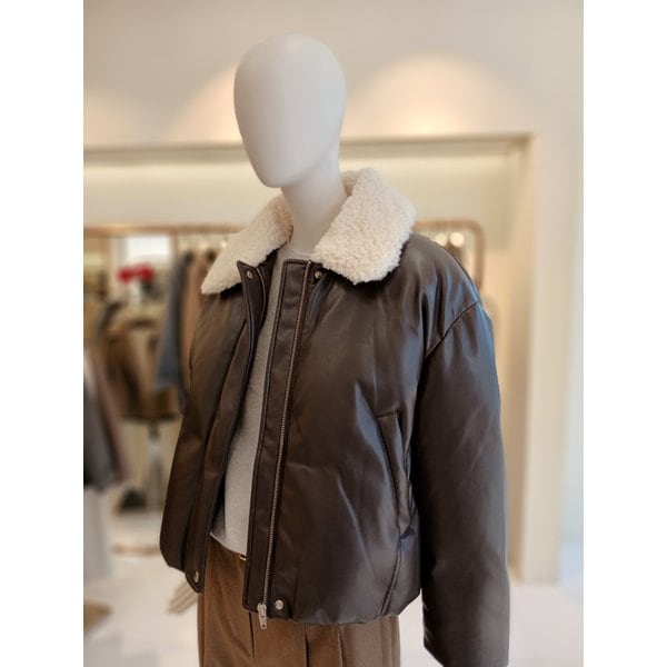 [여주점] 씨씨콜렉트 퍼카라레더덕다운점퍼 E254psg175