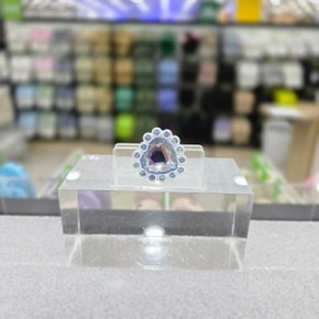 10011639 Iridescent Heart Gem