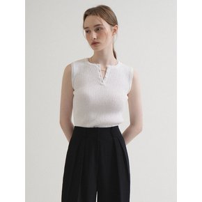 Round Button Knit Sleeveless (White)