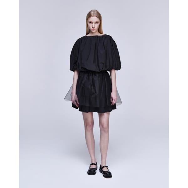 [파주점] [송지오우먼]볼륨 드레이프 크롭탑 블랙 WH3TP302BK