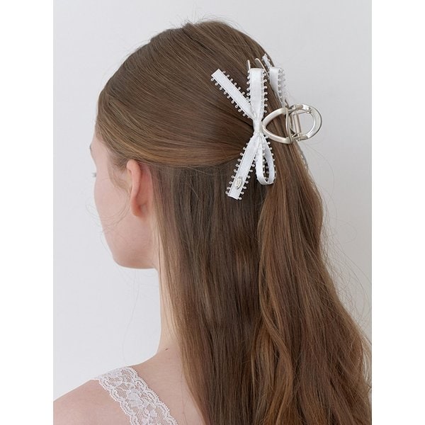vintage fringe ribbon claw - off white