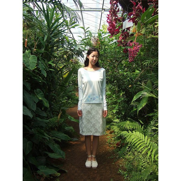 Strawberry Garden Top (Blue)