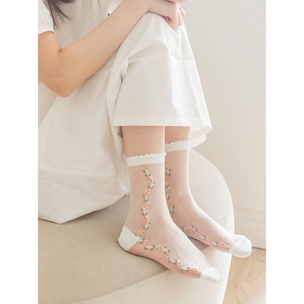 NMOO.OU_S05_FLOWER SHOWER__SEE THROUGH_PEACH