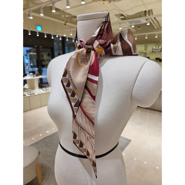 [부산점] 여성 패턴 실크 트윌리 스카프 32-1134-787763
