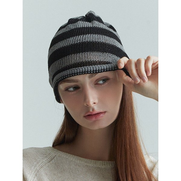 Jenny grey-beanie