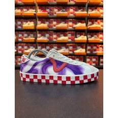 [파주점] (남여공용) 스포츠 로우 (Sport Low)(Tmv White/Purple)(VN000D09WHP)