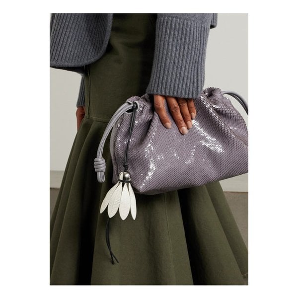 배드민턴 프린지 가죽 골드톤 키체인 화이트 1647597359370695