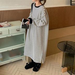 여성 데일리 스트라이프 맨투맨 빅사이즈 원피스 (S23694524)