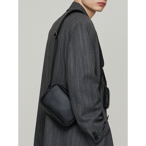 CASPER HQ 미니 크로스백