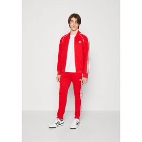 3785963 adidas ADICOLOR CLASSICS SUPERSTAR TRACK PANTS - Tracksuit bottoms better scarlet/