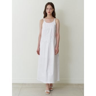 카인더베이비 semi halter long dress - white