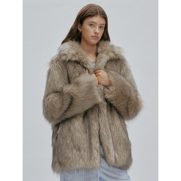 OVERSIZED FUR JACKET V3 (MOCHA BEIGE)