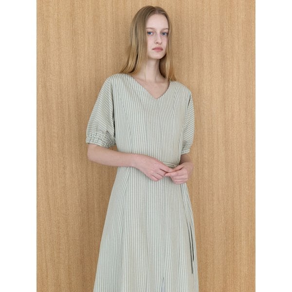 베일 스트라이프 원피스 페일그린 amr2332