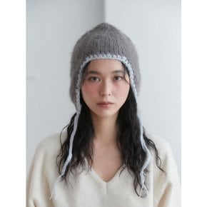 STITCH EARFLAP BEANIE (GREY)