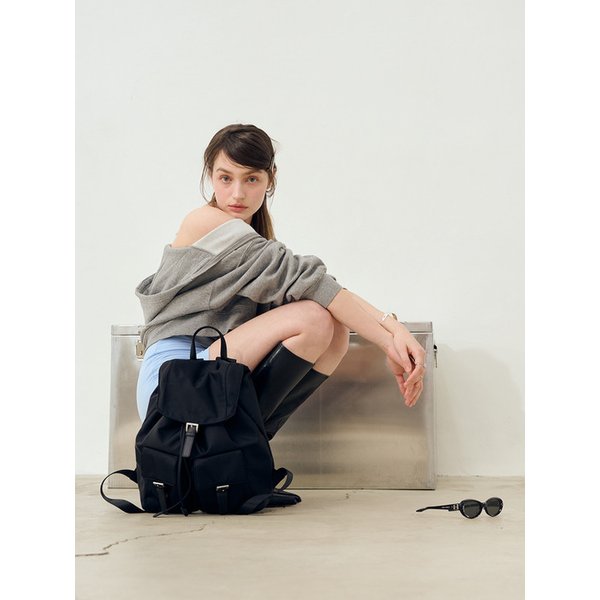 SLICK BACKPACK [BLACK]