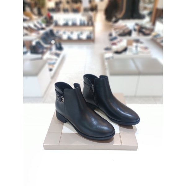 [시흥점] 여성 3센티 옆 벨트장식 앵클부츠 (712346701)