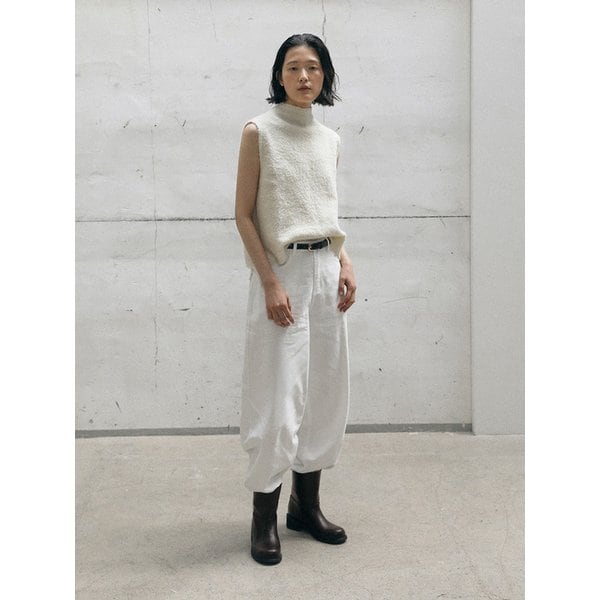 [단독]NUTE Round Ankle Boots (2color)