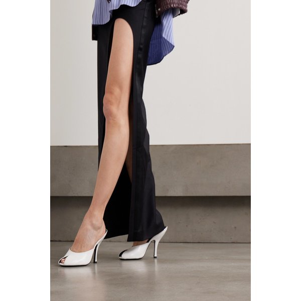 주드 데이트 컷아웃 가죽 뮬 46376663163034503