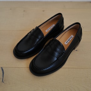 천연소가죽 클래식 로퍼 Carry Barrette Cowhide Classic Loafer