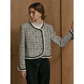 WD_Elegance fur-edged tweed jacket