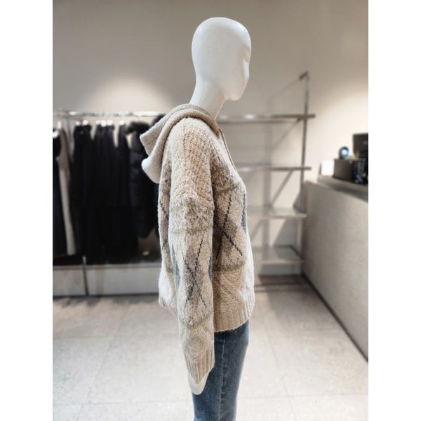 [여주점] [나이스클랍] 아가일 패턴 니트 후드 집업 A254PWKA18