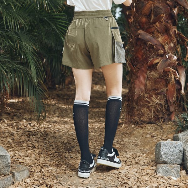 [부산점] 탈부착 메쉬빅포켓 허리스트링 여성 큐롯형 반바지 카키_CHD2WHP0684KH