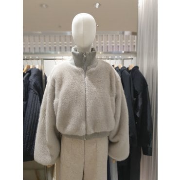 파프리카 니트넥 크롭 퍼점퍼 NJ1FU101