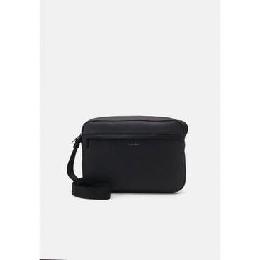 Calvin Klein 5065502 Calvin Klein MUST MESSENGER UNI - Laptop bag black pebble 105719156