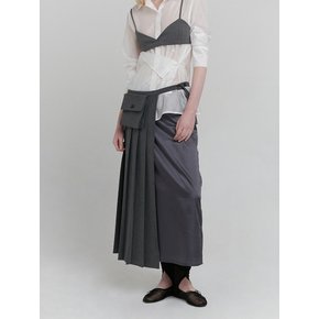 POCKET PLEATS WRAP SKIRT [GREY]