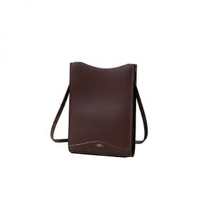 APC 아페쎄 JAMI 아미e Large neck (PXBMW H61826 CAI) (제이미 라지 넥 파우치백)