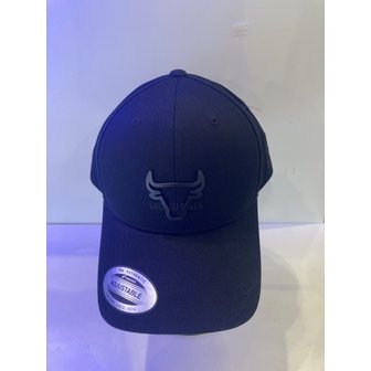 NBA CHI BULLS 아웃라인 메탈 하드볼캡 HARD CLASSIC CAP_HC170(N235AP414P)