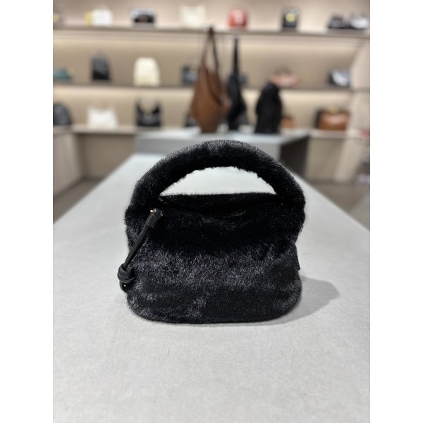 [파주점] 루미에 퍼 토트백 28 (Lumie Fur Tote) RVBTX24643BKX