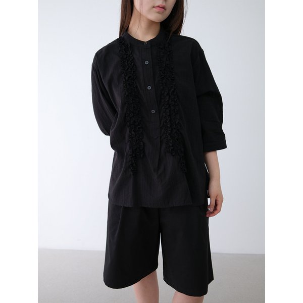ruffle shirt (black)